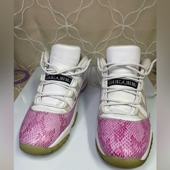2013 Jordan 11 Low Snake - pinkGS‎ or youth size 7 Y - Picture 5 of 16